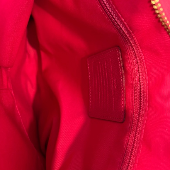 Coach monogram crossbody - Picture 6 of 13